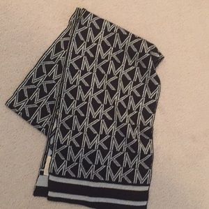 Michael Kors Winter Scarf